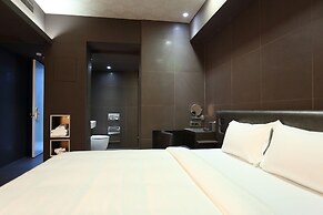 The Fantasy Apartment