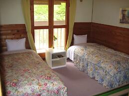 Hirotani Pension & Lodge