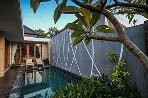 Giri Ungasan Villa