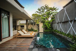 Giri Ungasan Villa