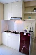 Roomku at Bassura City Apartment