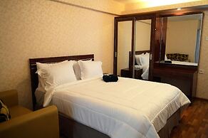 Roomku at Bassura City Apartment