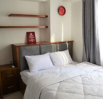 Roomku at Bassura City Apartment