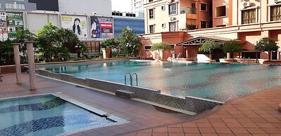 Marina Court - Stay In Borneo