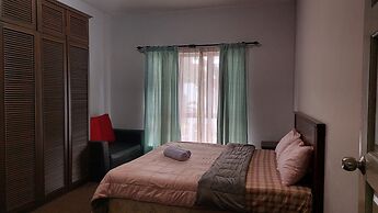 Marina Court - Stay In Borneo