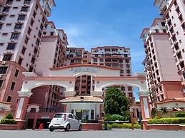 Marina Court - Stay In Borneo