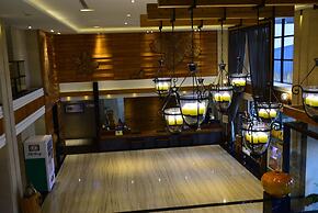 Ali Mountain Oriental Pearl International Hotel