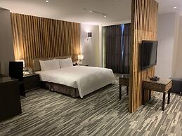 Ali Mountain Oriental Pearl International Hotel