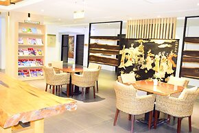 Ali Mountain Oriental Pearl International Hotel