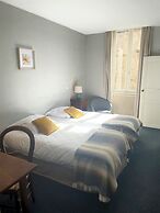 Hôtel des Cymaises