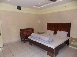 Hotel Roopam Dudhwa