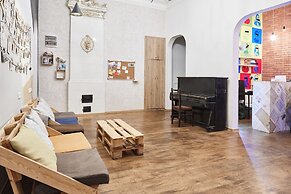 Moosica Hostel
