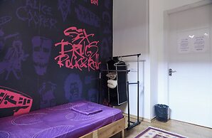 Moosica Hostel