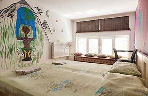 Moosica Hostel