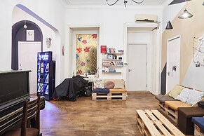Moosica Hostel