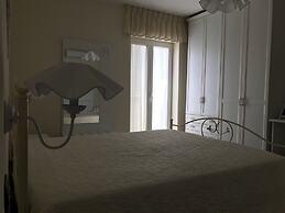 SunWine Bed & Breakfast