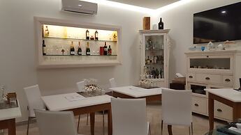 SunWine Bed & Breakfast