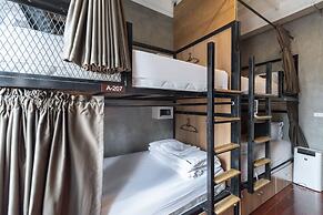 OYO 685 Am Bed Hostel