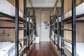 OYO 685 Am Bed Hostel