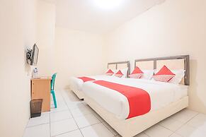 Super OYO 160 Lontar Residence