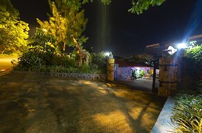 B.Maurice Guest House