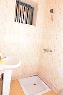 B.Maurice Guest House