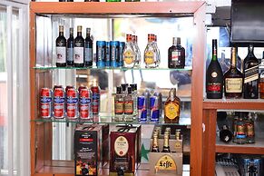 B.Maurice Guest House