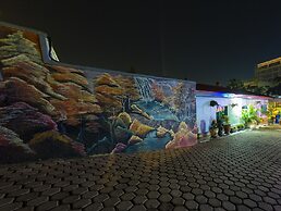 B.Maurice Guest House