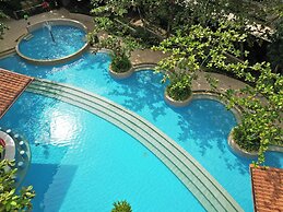 Fernvale Leisure Club and Resort