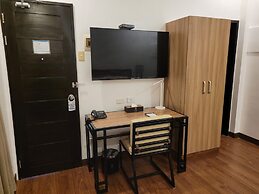 Fernvale Leisure Club and Resort