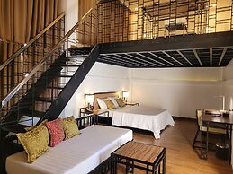 Fernvale Leisure Club and Resort