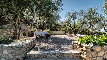 Mastrogiannis Villa Dafne