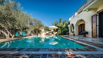 Mastrogiannis Villa Dafne