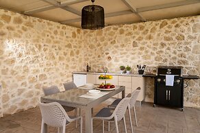 Kagiemar Luxury House