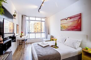 Estúdio charmoso e bem localizado