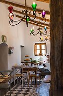 Hotel Rancho Los Lobos