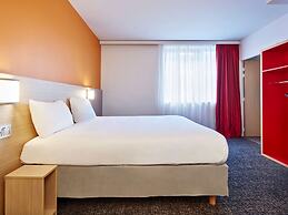 Kyriad ECO - Clermont Ferrand Estaing