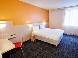 Kyriad ECO - Clermont Ferrand Estaing