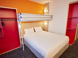 Kyriad ECO - Clermont Ferrand Estaing