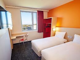 Kyriad ECO - Clermont Ferrand Estaing