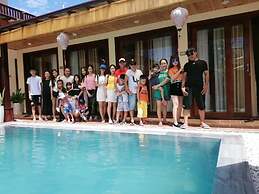 Ha My Beachside Villa Hoian