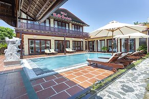 Ha My Beachside Villa Hoian