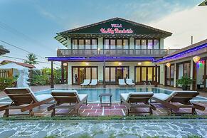 Ha My Beachside Villa Hoian