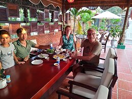 Ha My Beachside Villa Hoian