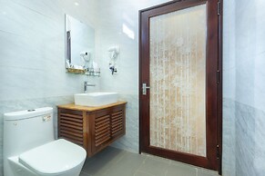 Ha My Beachside Villa Hoian