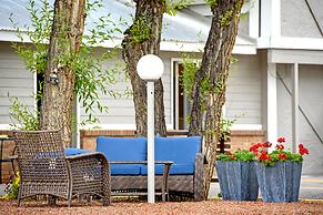 The Gunnison Inn at Dos Rios Golf Course