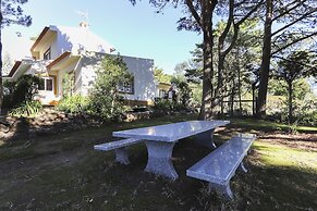 Sintra Classic Villa by Homing