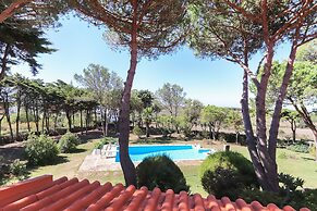 Sintra Classic Villa by Homing