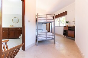 Sintra Classic Villa by Homing