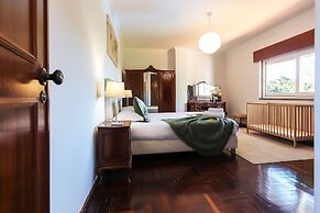 Sintra Classic Villa by Homing